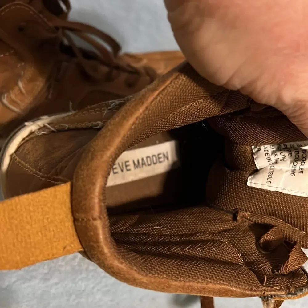 Steve Madden High Top Shoes - Picture 8 of 8